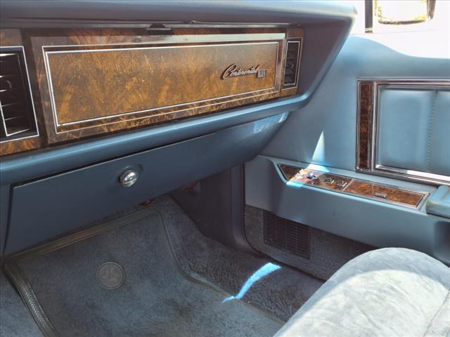 1978 Lincoln Continental Mark V
