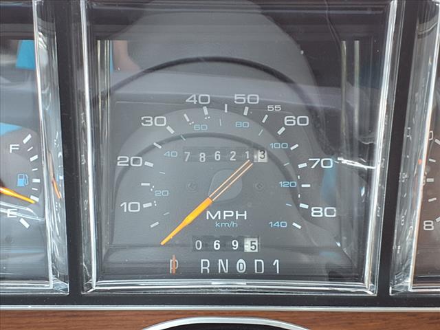 1988 Lincoln Town Car Signature