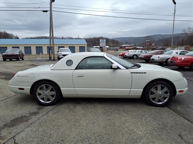 2002 Ford Thunderbird Deluxe
