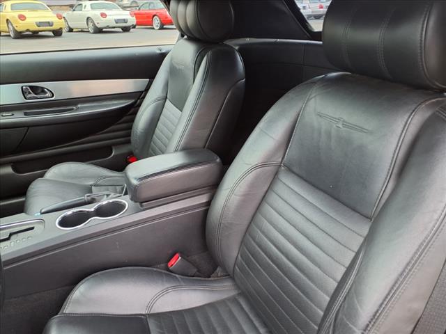 2003 Ford Thunderbird Deluxe