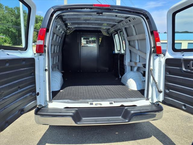 2023 GMC Savana 2500