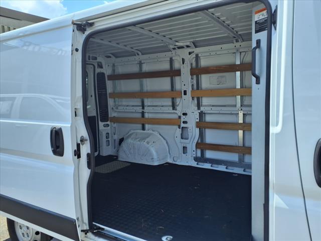 2023 RAM ProMaster 2500 136 WB