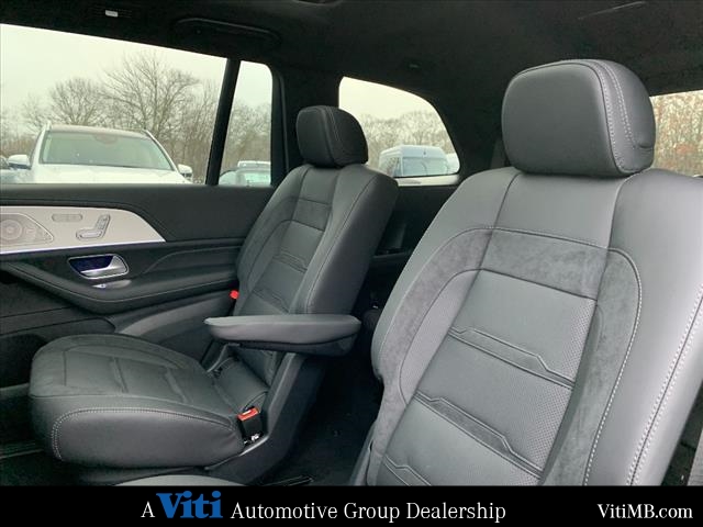 2025 Mercedes-Benz GLS AMG GLS 63