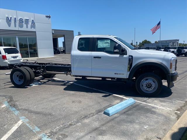 2025 Ford F-550SD DRW