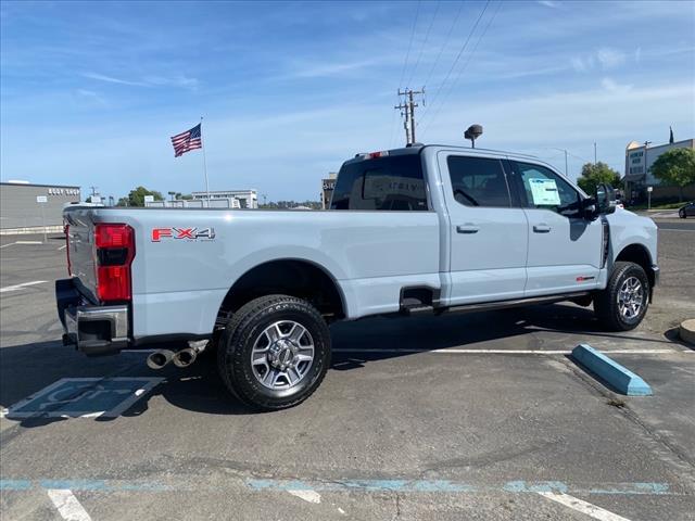 2025 Ford F-350 Super Duty Lariat