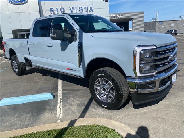 2025 Ford F-350 Super Duty Lariat