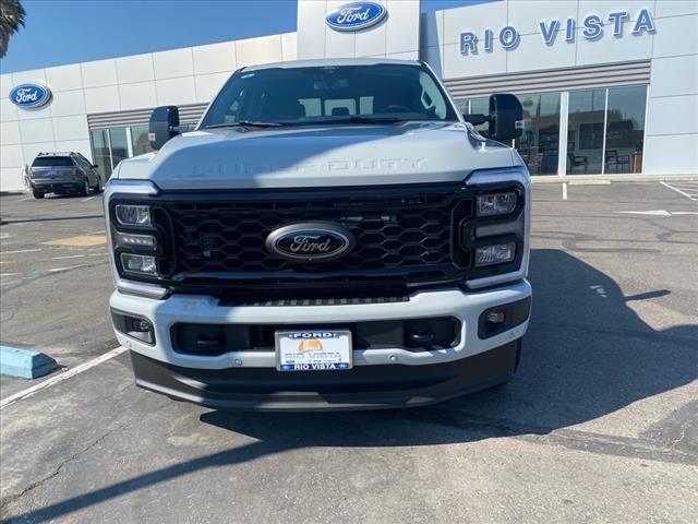 2025 Ford F-350 Super Duty Lariat