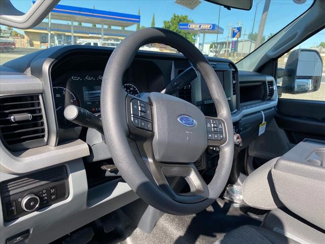 2025 Ford F-250 Super Duty XL