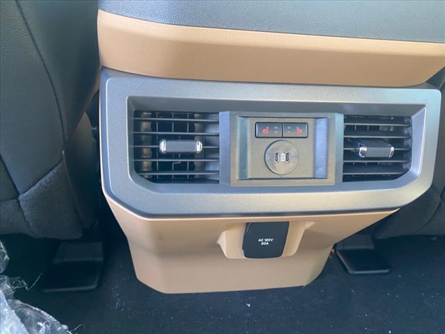 2025 Ford F-350 Super Duty Lariat