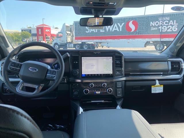 2025 Ford F-250 Super Duty Lariat