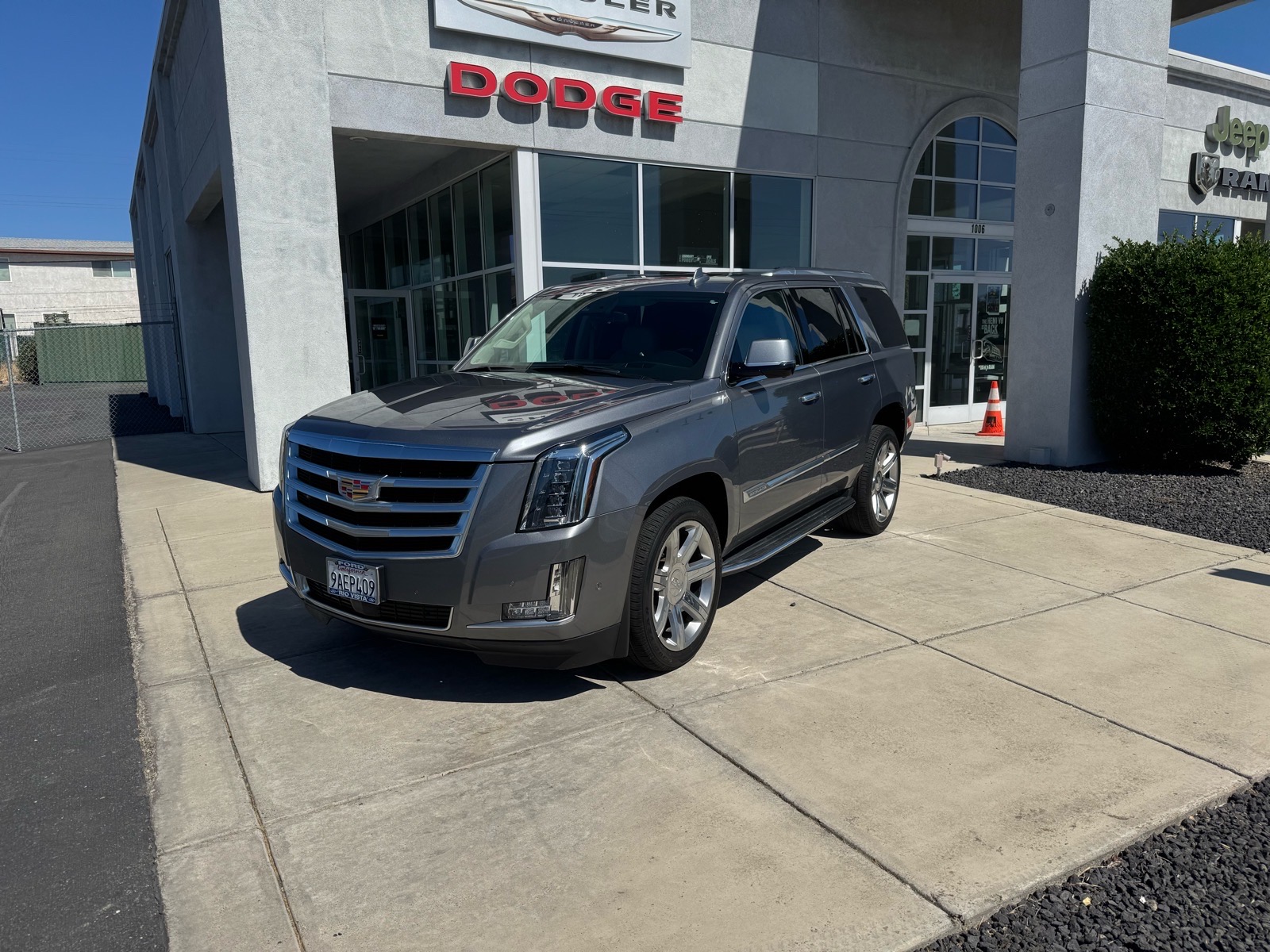 Gray (Satin Steel Metallic) 2019 Cadillac Escalade SUV / Crossover Four-Wheel Drive Automatic