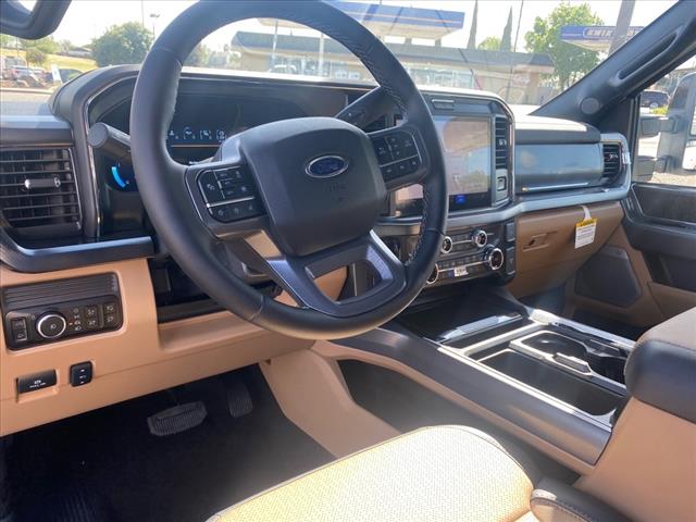 2025 Ford F-350 Super Duty Lariat
