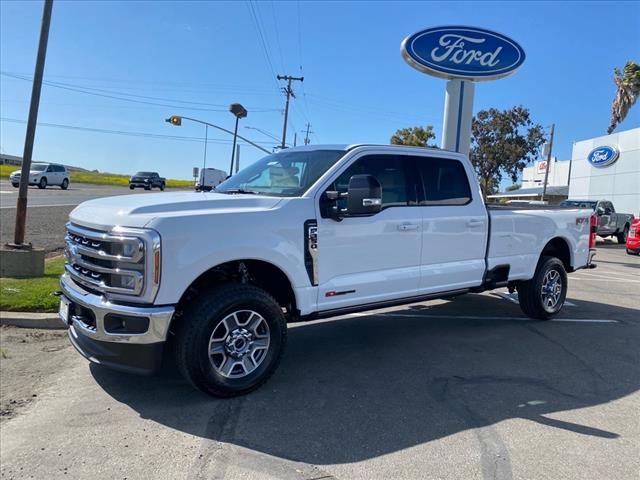 2025 Ford F-350 Super Duty Lariat