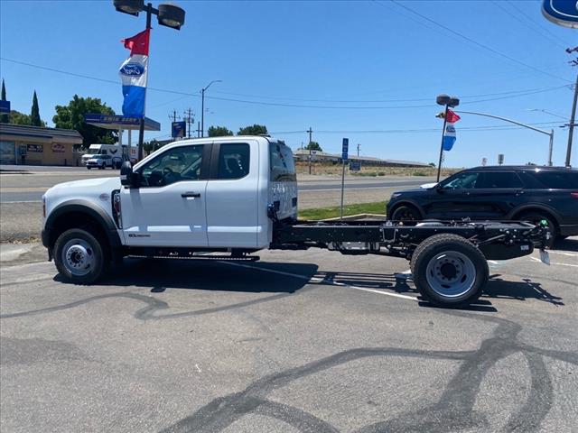 2025 Ford F-550SD DRW