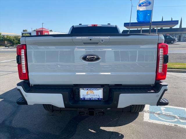2025 Ford F-350 Super Duty Lariat