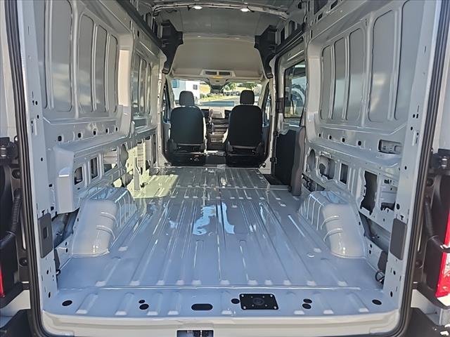 2025 Ford Transit 250