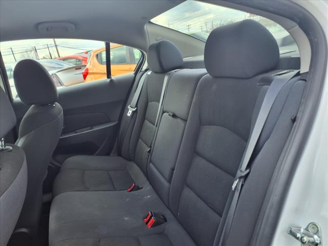 2016 Chevrolet Cruze Limited 1LT Auto