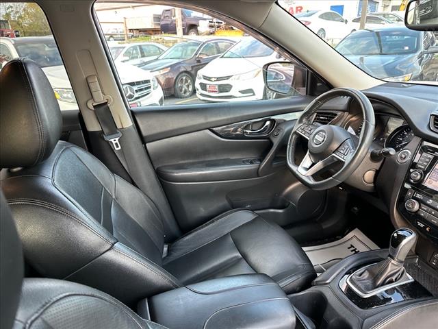 2017 Nissan Rogue SL