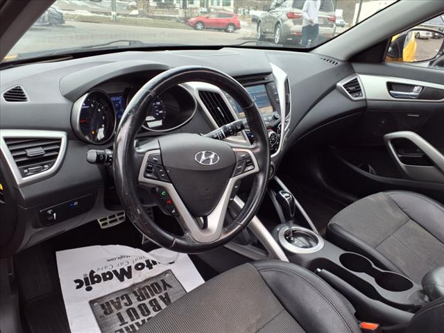 2015 Hyundai VELOSTER Base