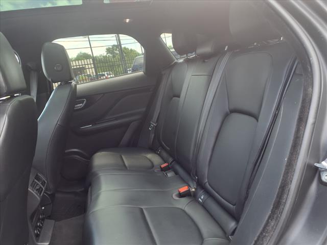 2019 Jaguar F-PACE 25t Premium