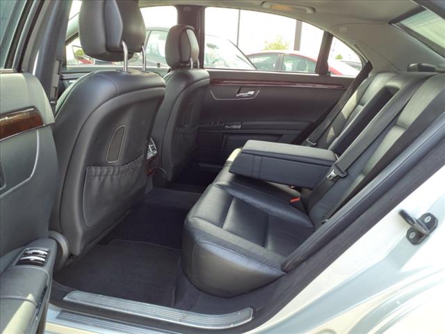 2012 Mercedes-Benz S-Class S 550 4MATIC