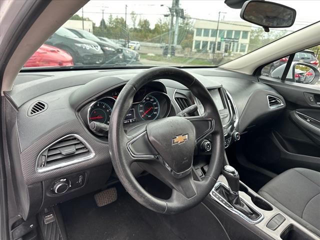 2017 Chevrolet Cruze LS Auto