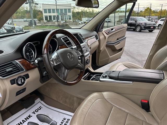 2014 Mercedes-Benz GL-Class GL 550 4MATIC