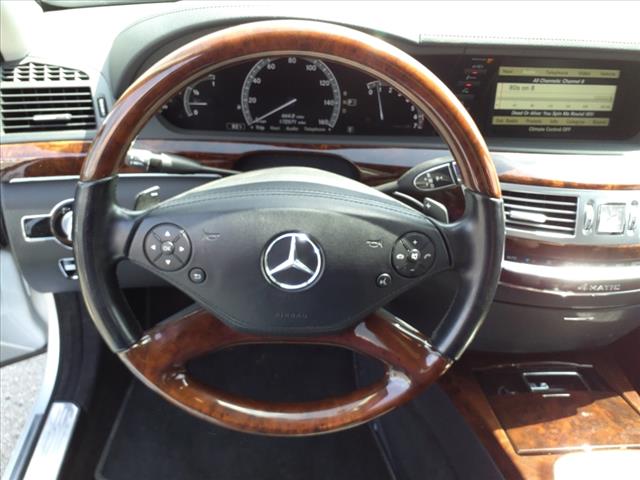 2012 Mercedes-Benz S-Class S 550 4MATIC