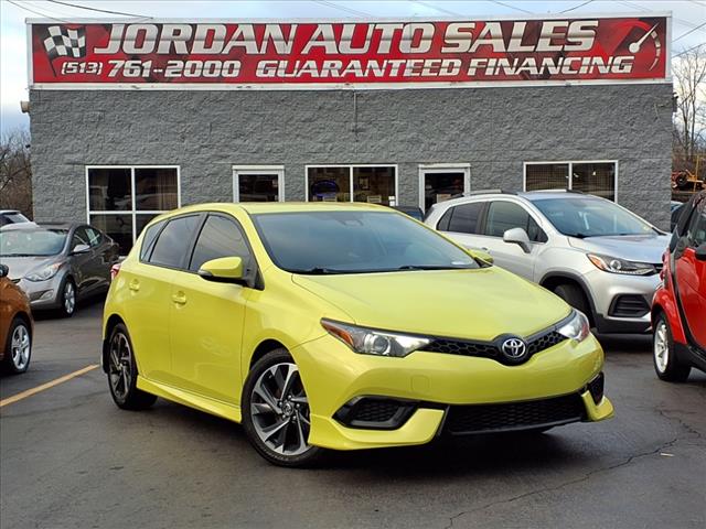 2018 Toyota Corolla iM Base, JTNKARJE8JJ559601, Stock Number: 559601