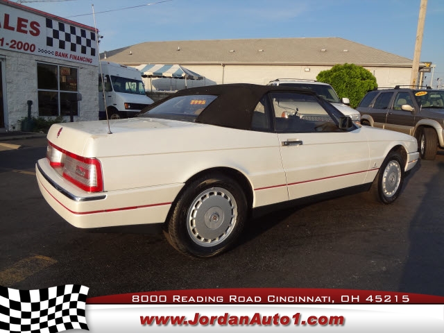 Preowned 1991 CADILLAC Allante Unspecified for sale by Jordan Auto Sales in Cincinnati, OH