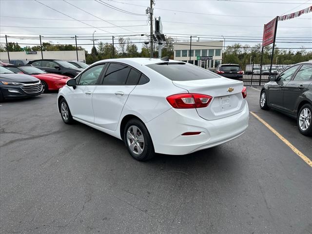 2017 Chevrolet Cruze LS Auto