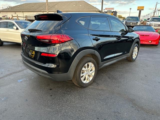 2019 Hyundai TUCSON SE