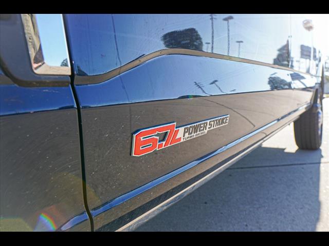 2025 Ford E-250 XLT
