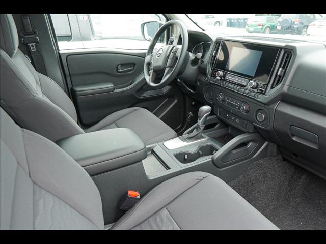 2025 Nissan Frontier S
