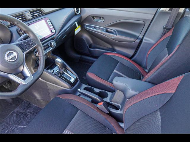2025 Nissan Versa SR