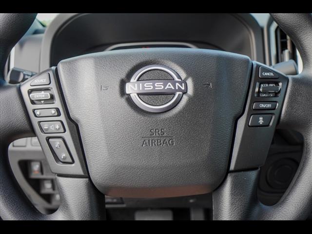 2025 Nissan Frontier SV