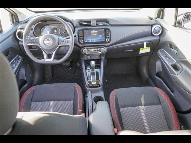 2025 Nissan Versa SR