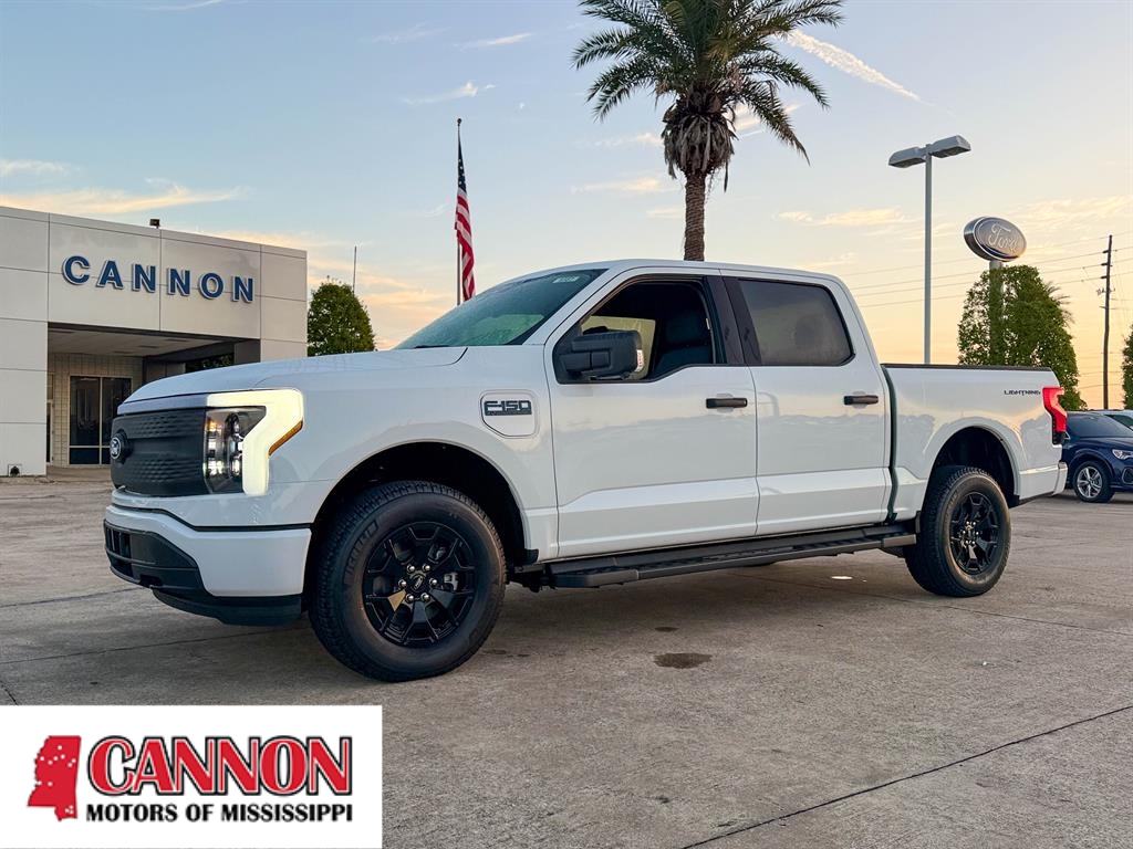 2025 Ford F-150 Lightning XLT