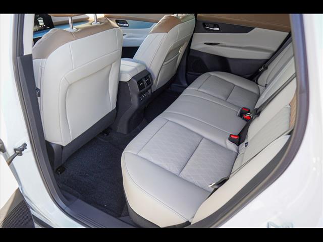 2025 Nissan Murano Platinum