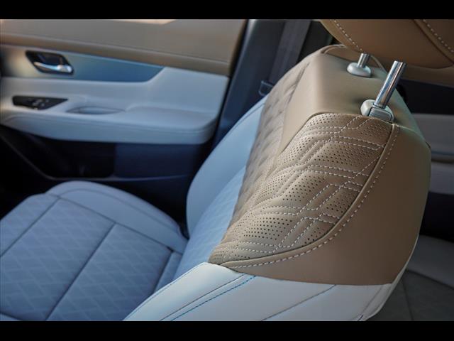 2025 Nissan Murano Platinum