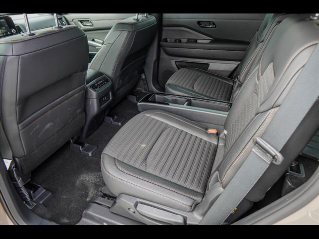 2025 Nissan Pathfinder Rock Creek
