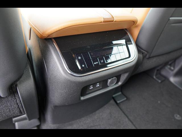 2025 Nissan Armada SL