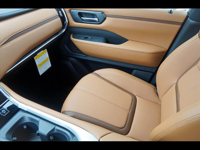2025 Nissan Armada SL