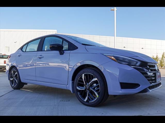 2025 Nissan Versa SR