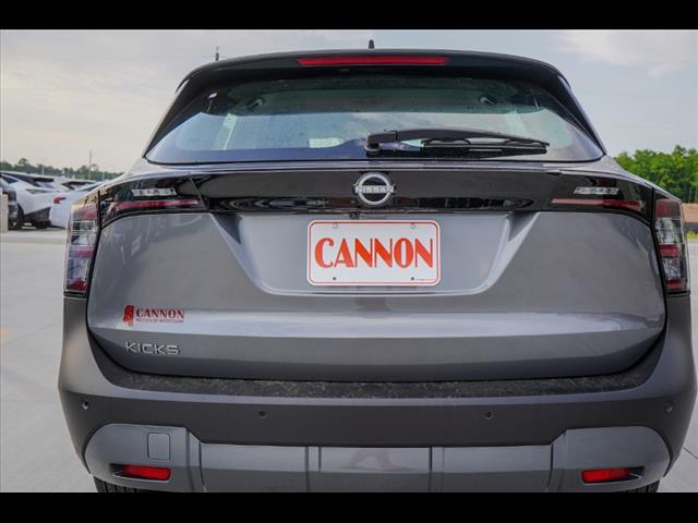 2025 Nissan Kicks S