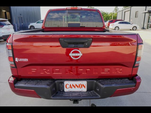 2025 Nissan Frontier SV