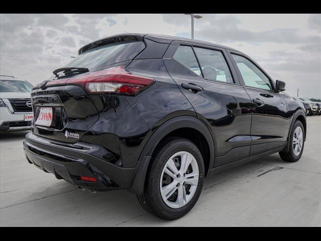 2025 Nissan Kicks S