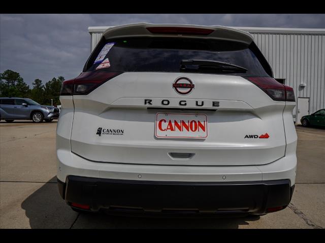 2025 Nissan Rogue Rock Creek