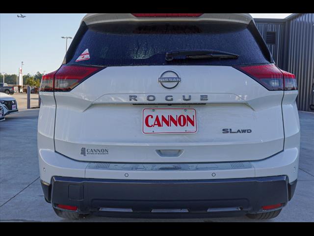 2025 Nissan Rogue SL