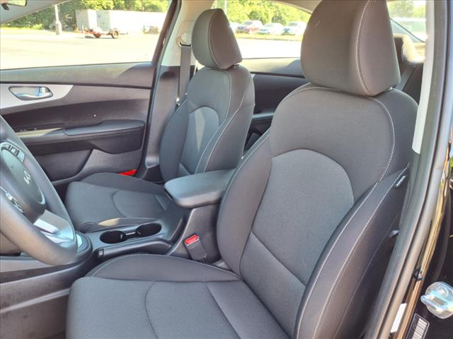 2024 Kia Forte LX